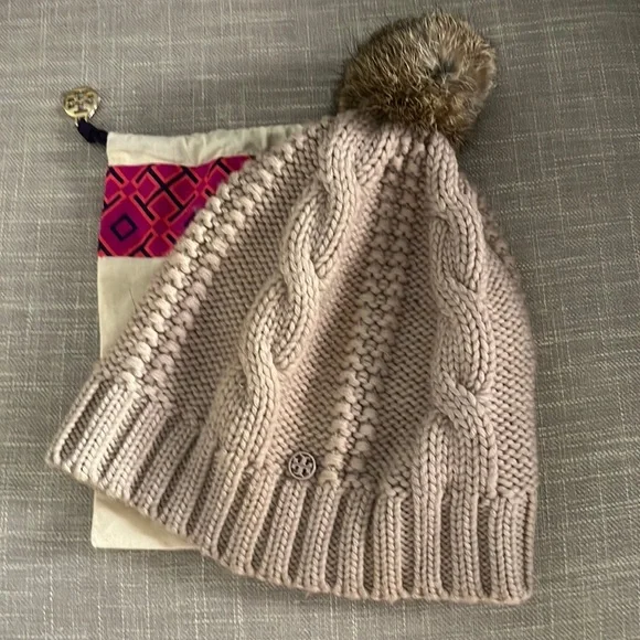 Tory Burch | Accessories | Tory Birch 0 Merino Wool Hat  display picture 3